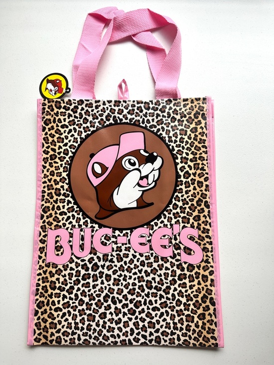 BUC-EE'S Handbags - NWT Buc-ee's Pink Leopard Print Reusable Tote Bag